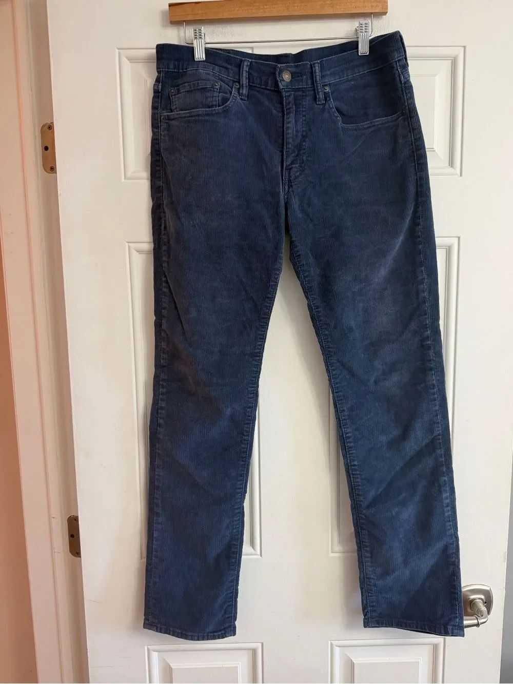 Levi’s 511 corduroy blue  pants size 31x32